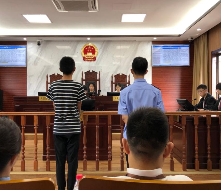 网上购物差评被商家报复,网上购物差评要负法律责任吗