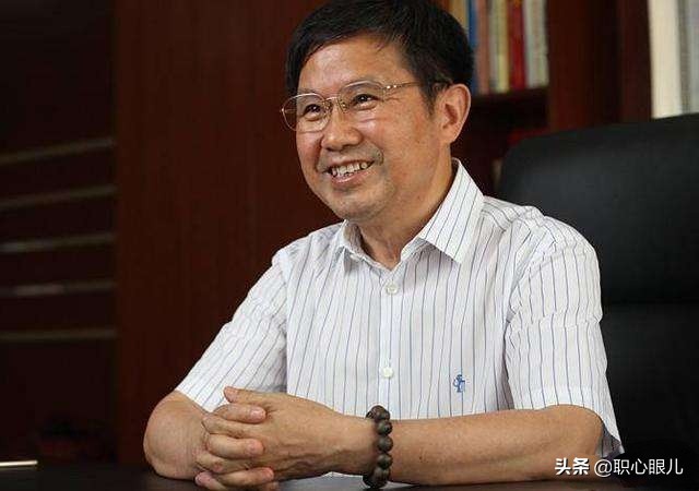 广西50岁大叔不靠父母帮买房子,广西40岁大叔买房