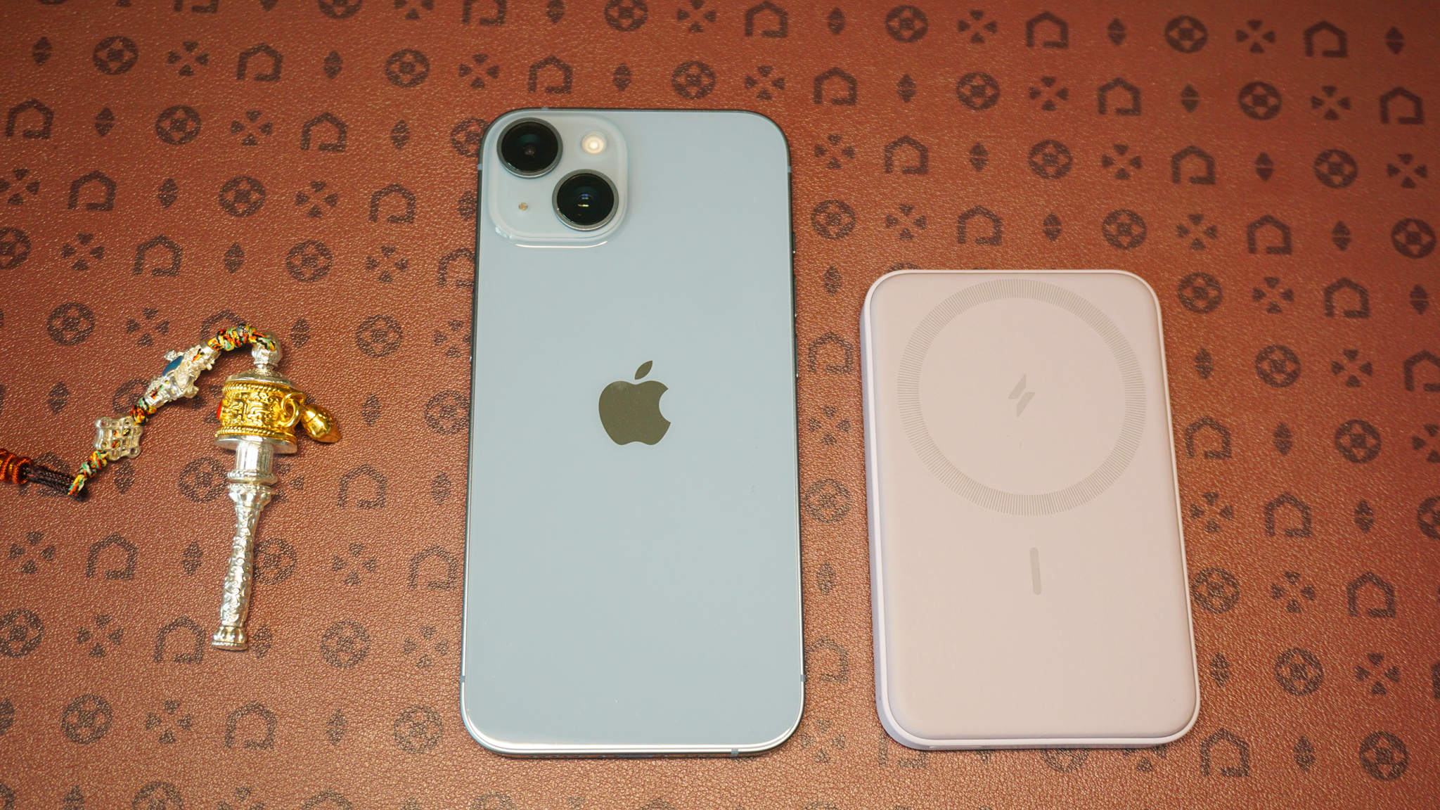 苹果充电宝magsafe平替,怎么给苹果magsafe磁吸充电宝充电