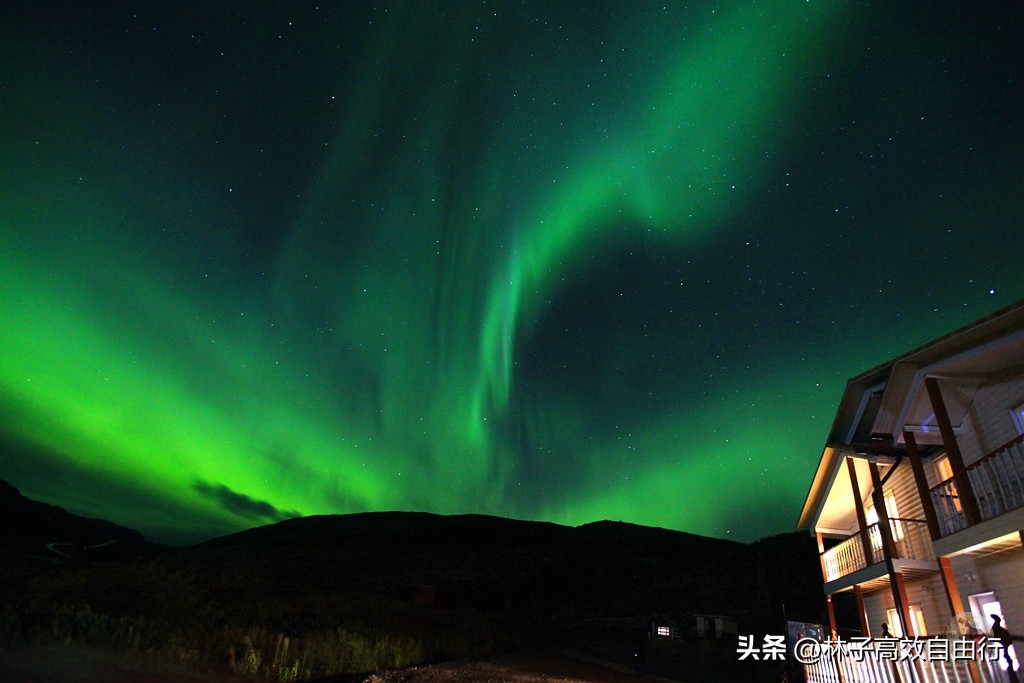 追光北极,追北极光