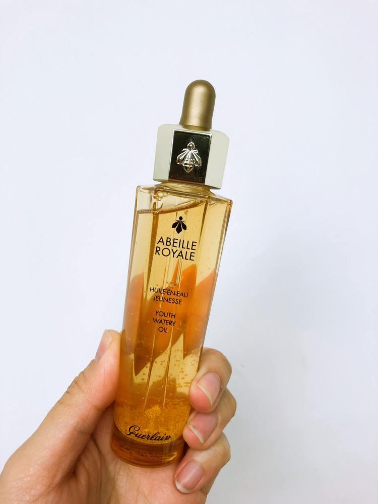 用娇兰双萃乳化海蓝之谜,娇兰和海蓝之谜哪个适合黄皮肤