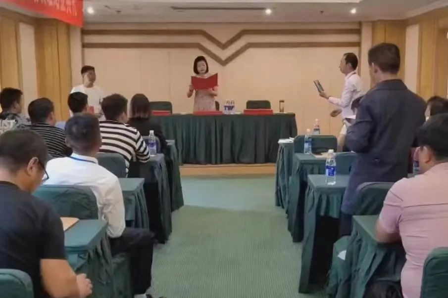 携手并进脱贫攻坚,携手乡村振兴共同富裕