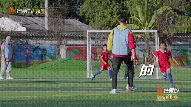 张云龙带球过人是哪一期,张云龙披荆斩棘踢球