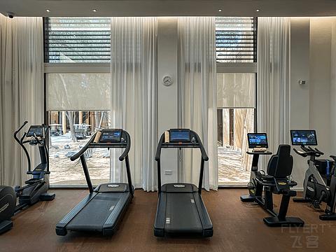 哈伊马角利兹卡尔顿,哈伊马角沙漠丽思卡尔顿酒店