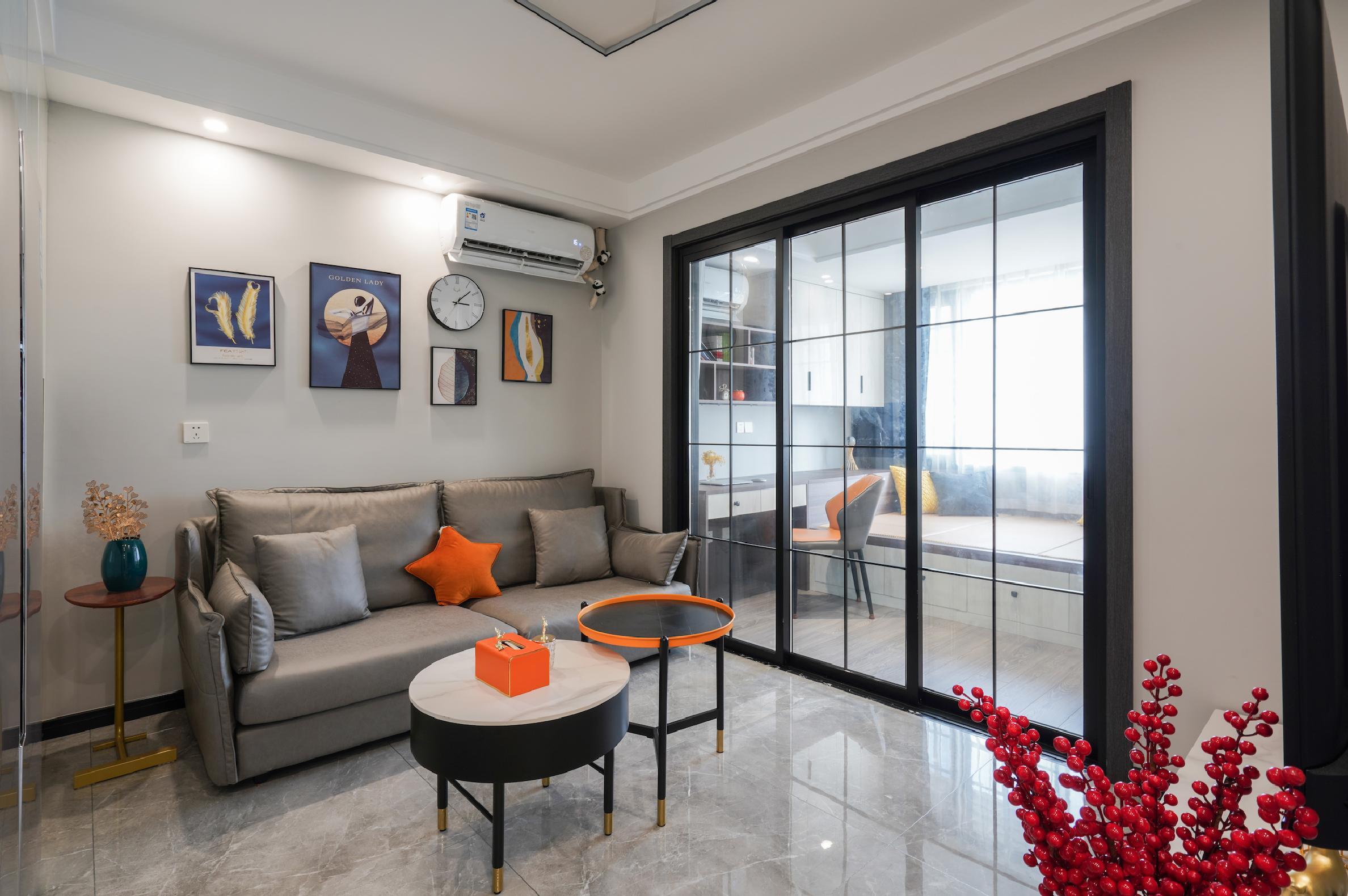 客厅窗户对窗户如何化解,客厅窗户不在正中间怎么办