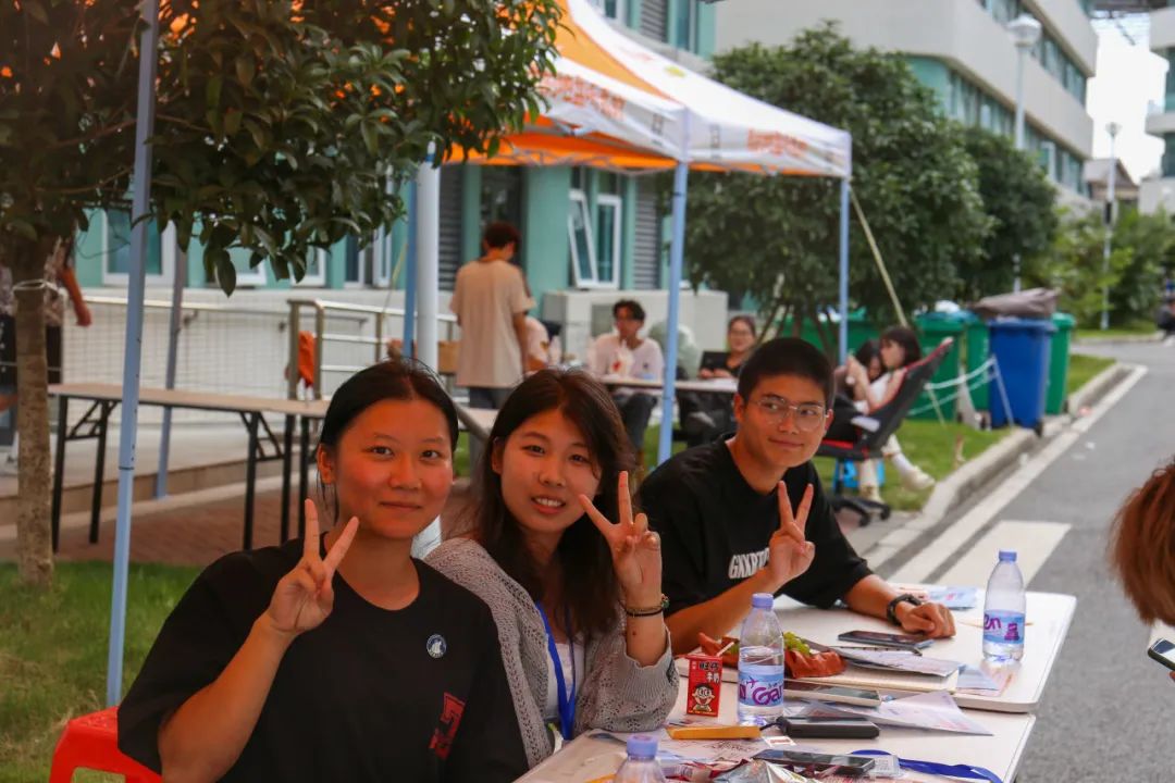 满“新”欢喜！长江职业学院喜迎2023新生！