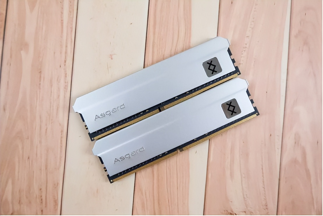 阿斯加特ddr43600超频,阿斯加特ddr43600内存超频