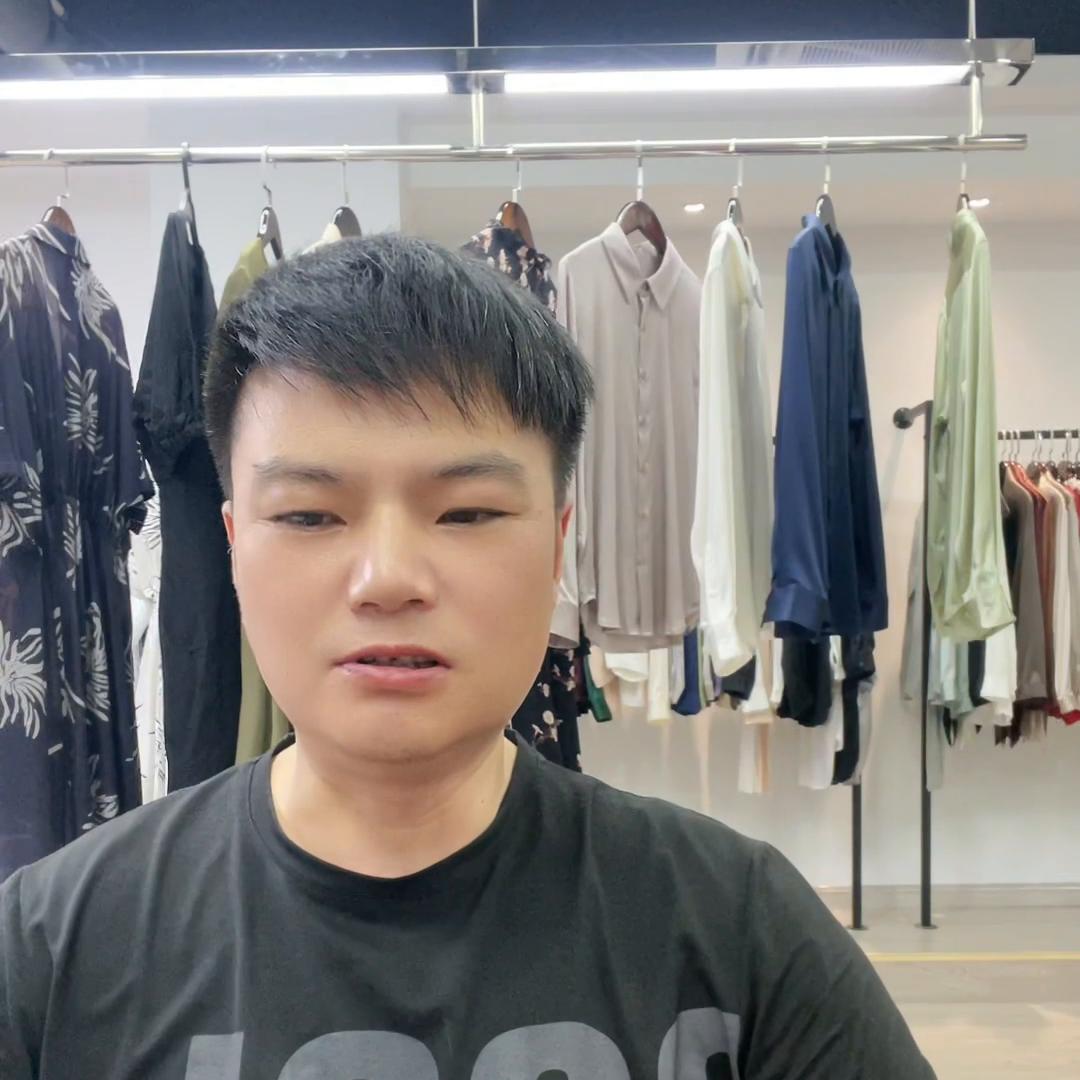 买真丝去哪里比较靠谱,买真丝服装