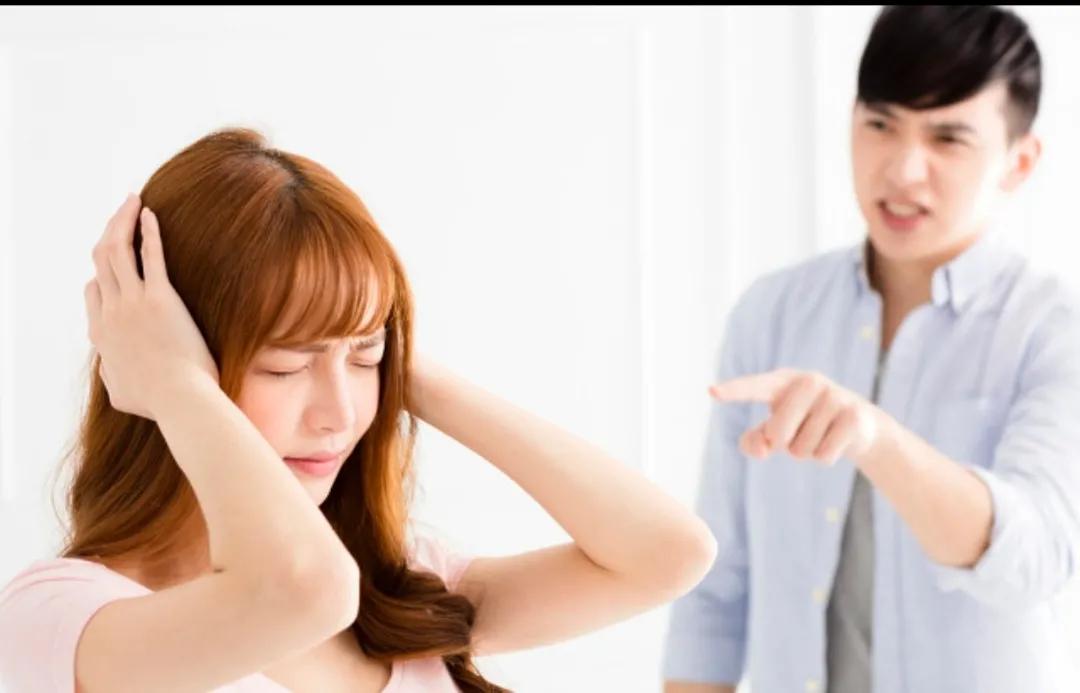 指责控制欲强的人怎么相处,一个人控制欲很强你该怎么摆脱他