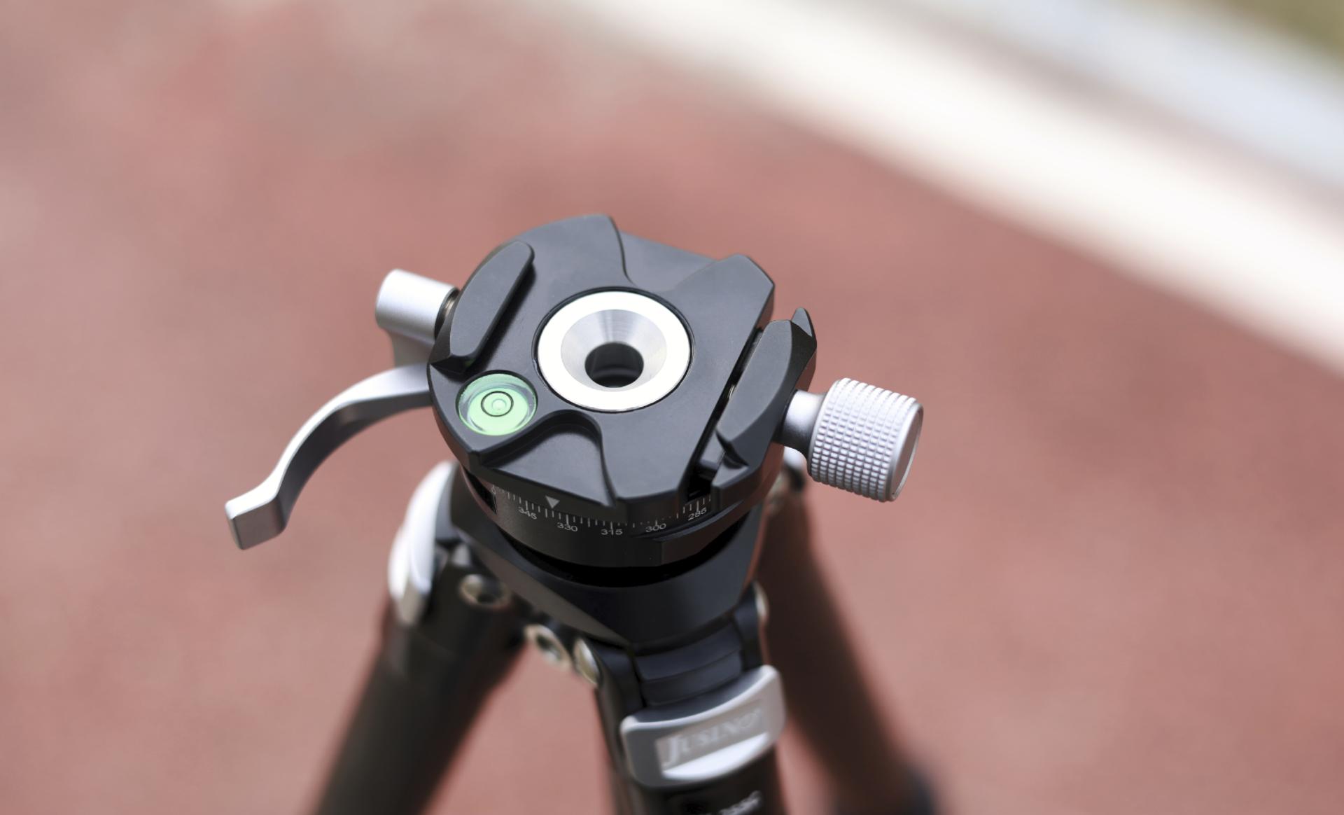 碳纤维三脚架和单脚架,百诺碳纤维与铝合金三脚架