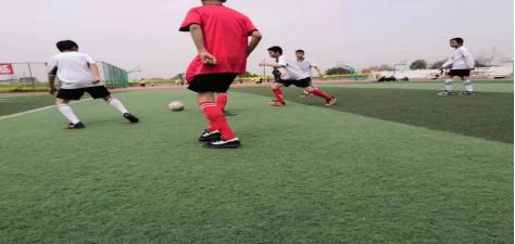 西湖中心小学校园足球联赛收官,黄池中心学校第一届校园足球联赛