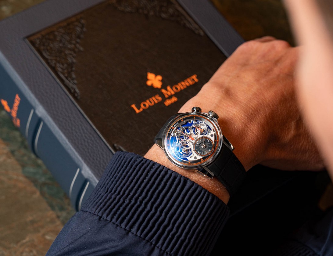 美好的一天从一个好心情开始,美好的一天从戴耳环开始