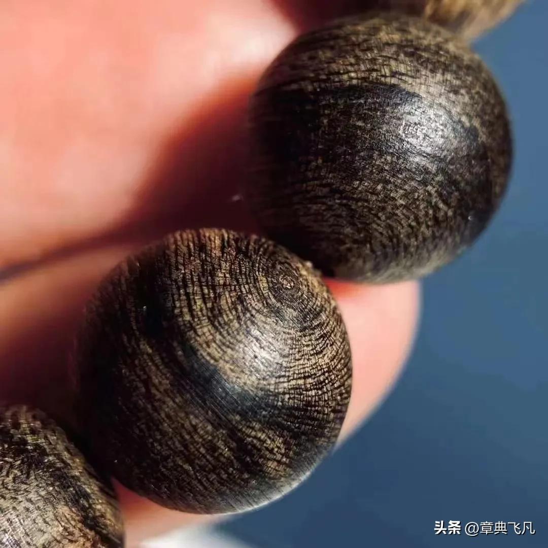 直播间的沉香手串怎么那么便宜,网上文莱沉香手串怎么那么便宜