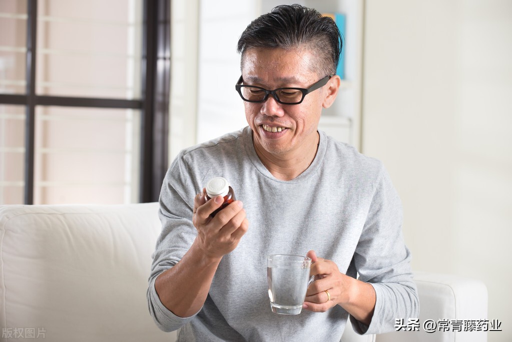 男性避孕药和女性避孕药副作用,男性避孕药有什么好处与坏处