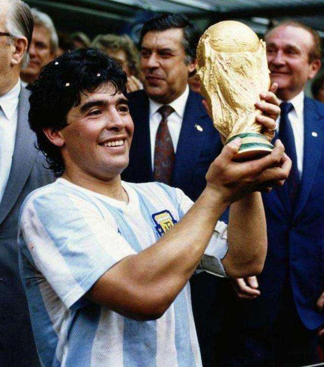 梅西个人资料侏儒症,梅西侏儒症球王