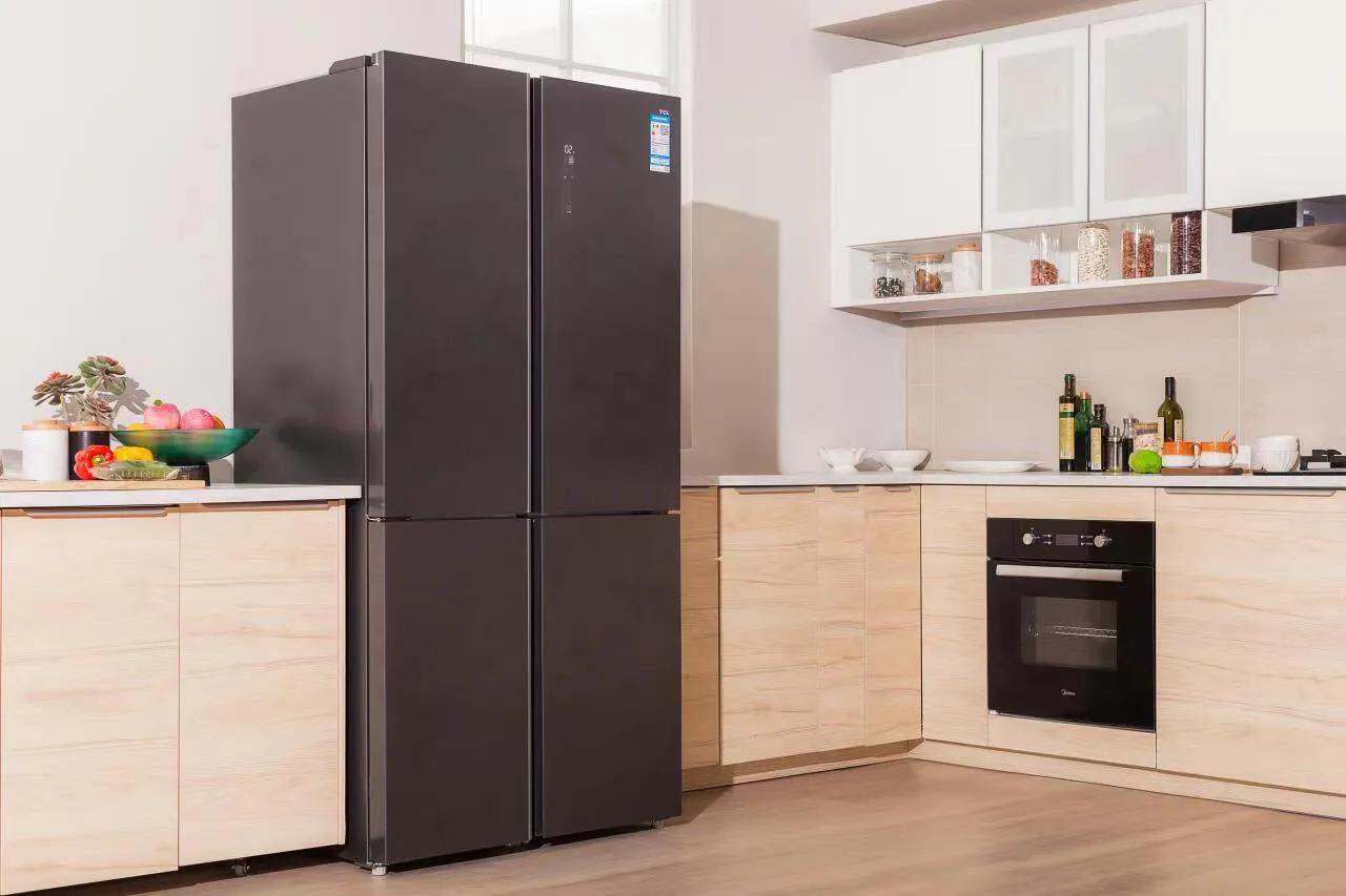 冰箱有异味的源头在哪里,冰箱总是有异味怎么处理