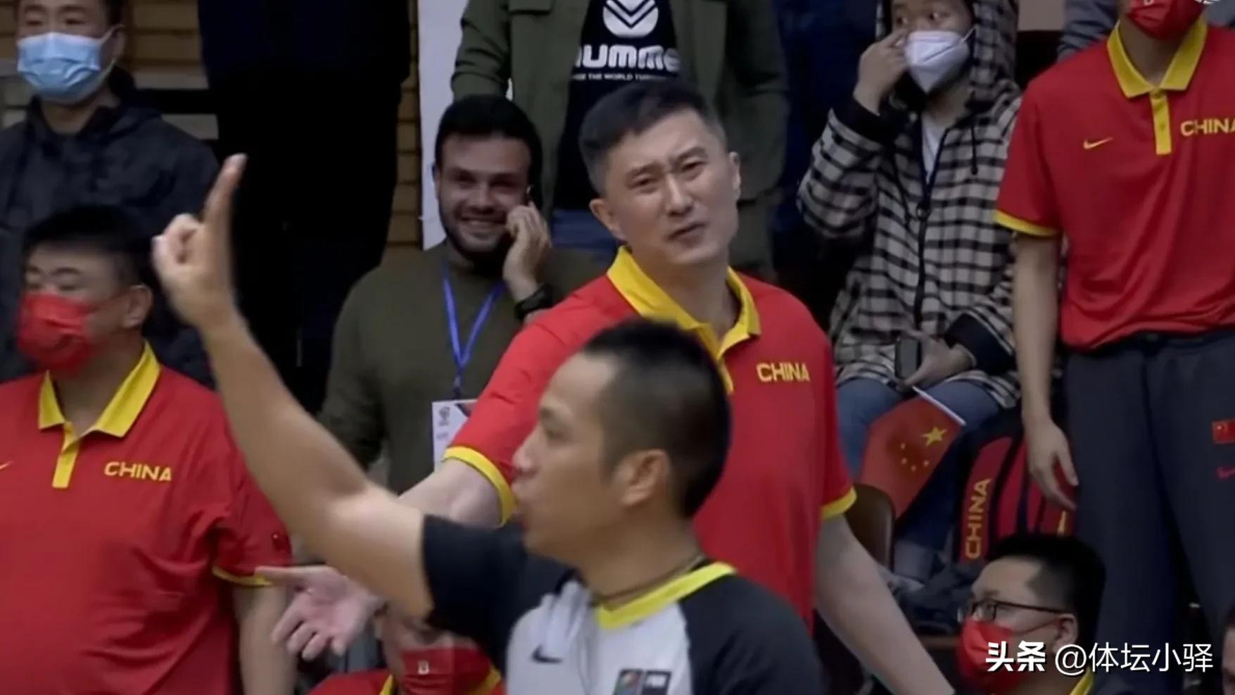 中国男篮世预赛vs伊朗队全场回放,世预赛中国男篮大胜中国第一节