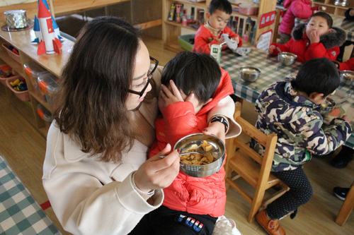 幼儿园的潜规则家长一定要知道,怎么样教刚上幼儿园的宝宝懂规矩