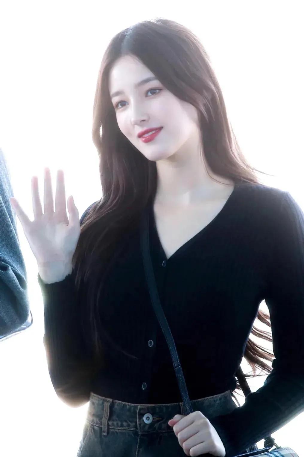 韩国爱豆被偷拍,韩国爱豆被曝出入非法娱乐场所