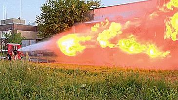 火焰喷射器对付恐怖分子,淞沪会战中的日军火焰喷射器