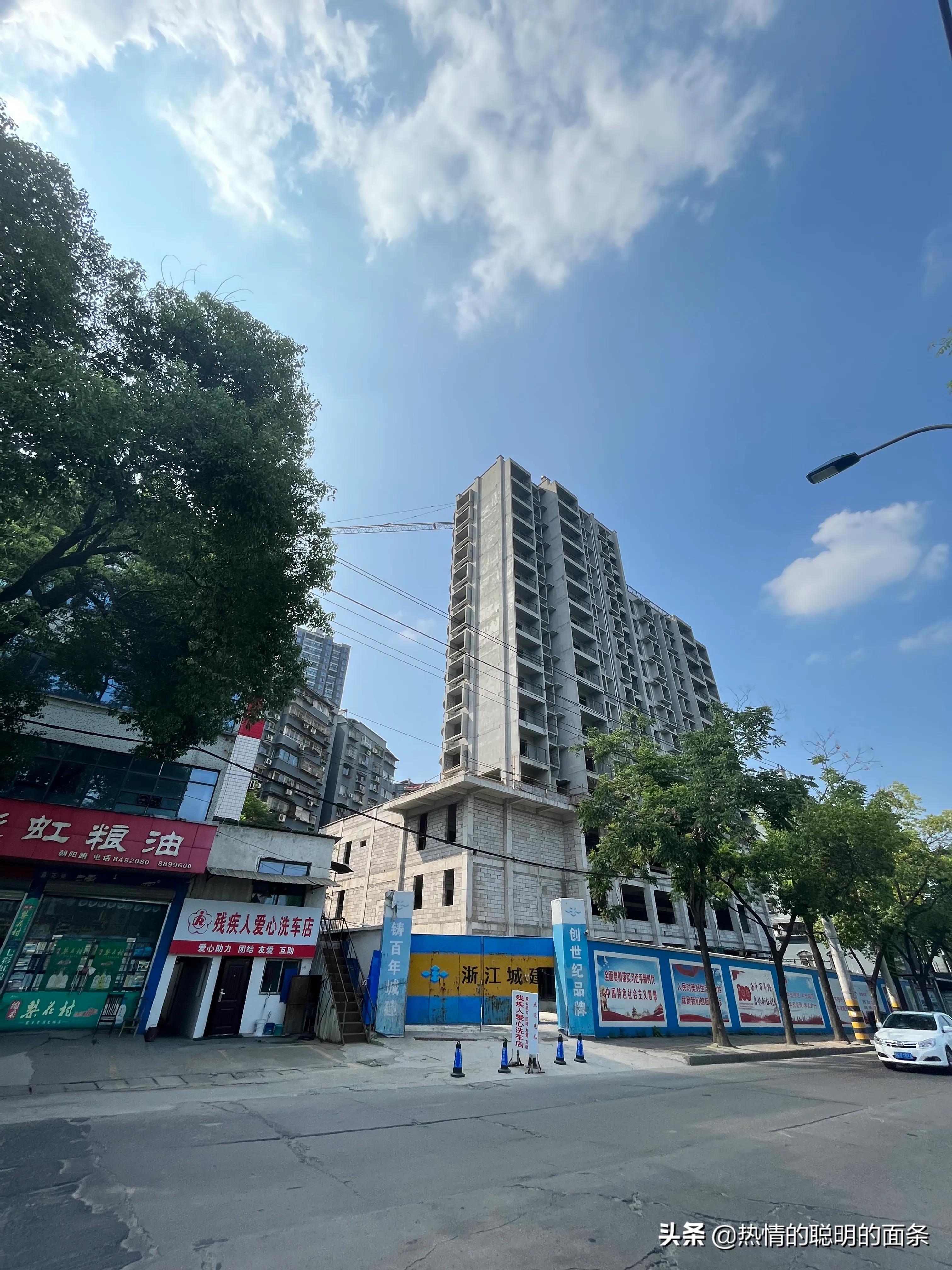 十堰第一烂尾楼,十堰市烂尾楼有哪些楼盘