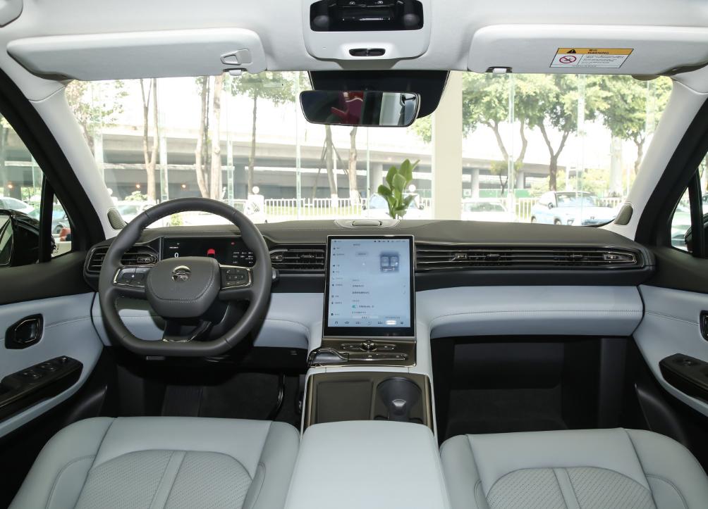 10万预算买家用车这4款都不错,纯电SUV哪款车最值得购买