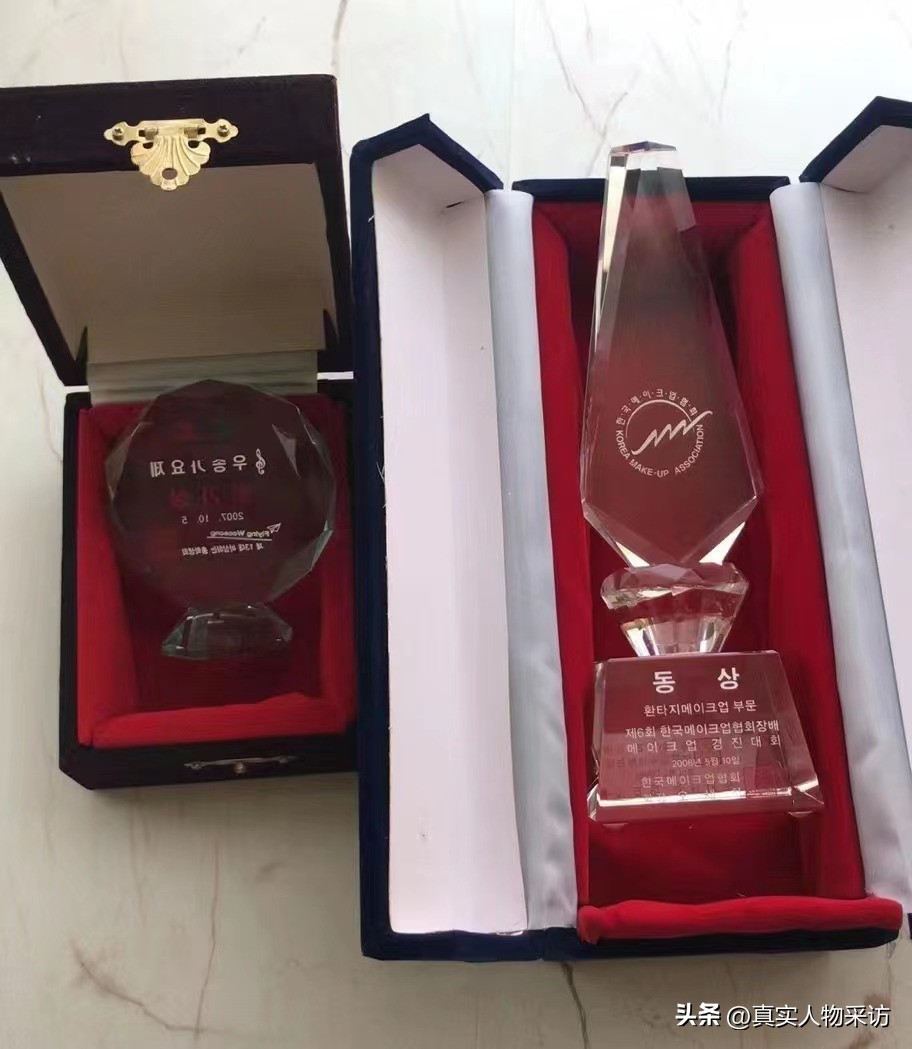 我，山东姑娘，在国外苦拼8年，工资翻了30倍，现想回国孝敬母亲