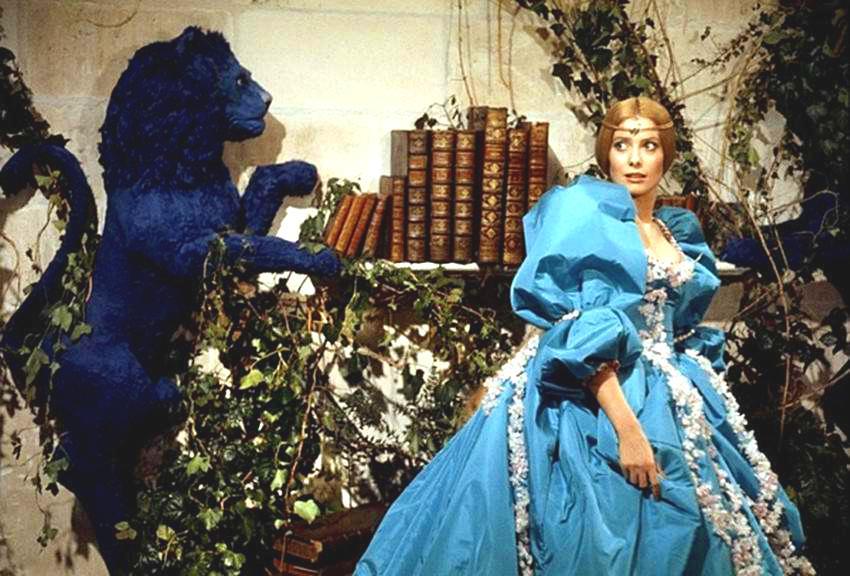 影史知名蓝裙子,惊艳影史的蓝裙子