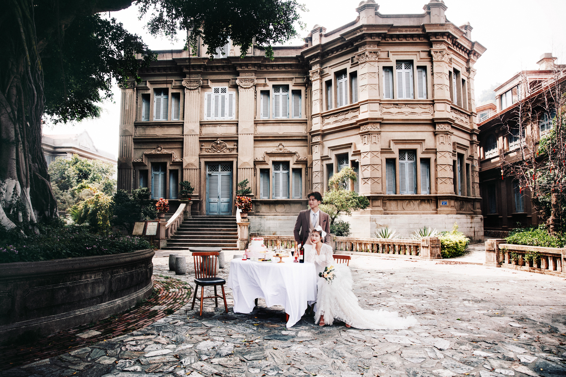 厦门旅拍婚纱照攻略贴｜拍婚纱照什么发型好看？准新娘看过来