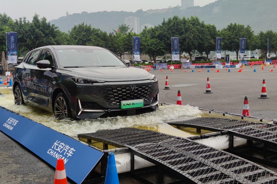 长安智电idd深度试驾,长安智电idd试驾视频