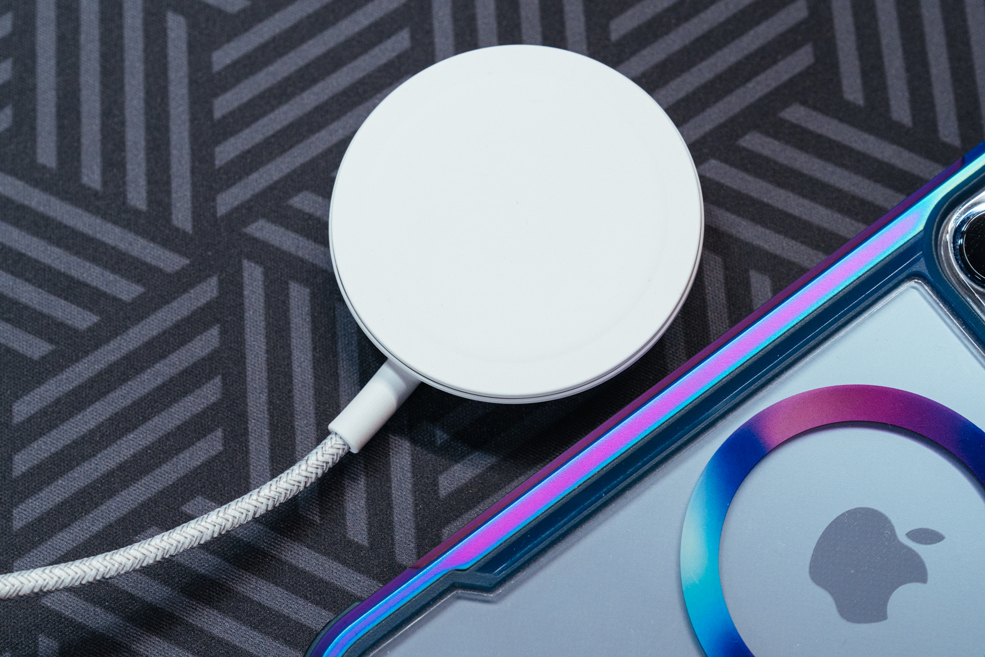 苹果用户应该买什么配件,贝尔金是苹果官方认证的配件品牌