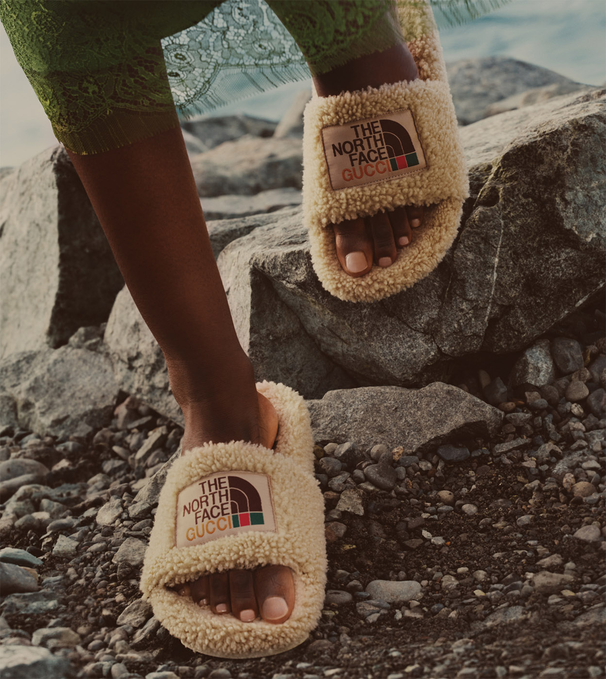 thenorthfacegucci联名白t,thenorthfacegucci联名老花