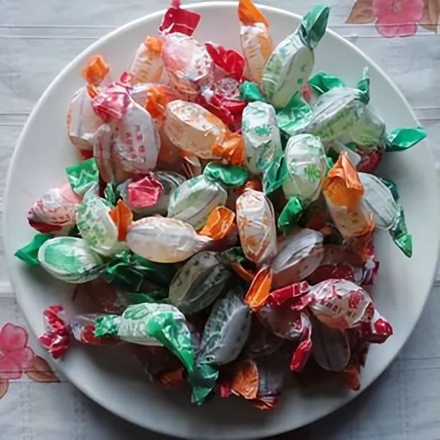 40年前供销社卖过的20个生活用品,七八十年代供销社卖的日用商品