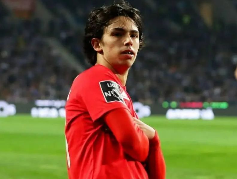 足坛现役5大水货：第一位曾是C罗接班人，最后一位骗了皇马1.2亿