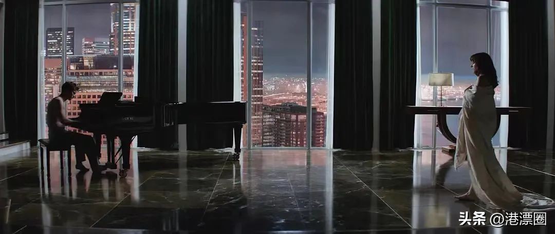 这些人从深圳专程赶来香港，就为看个三级片