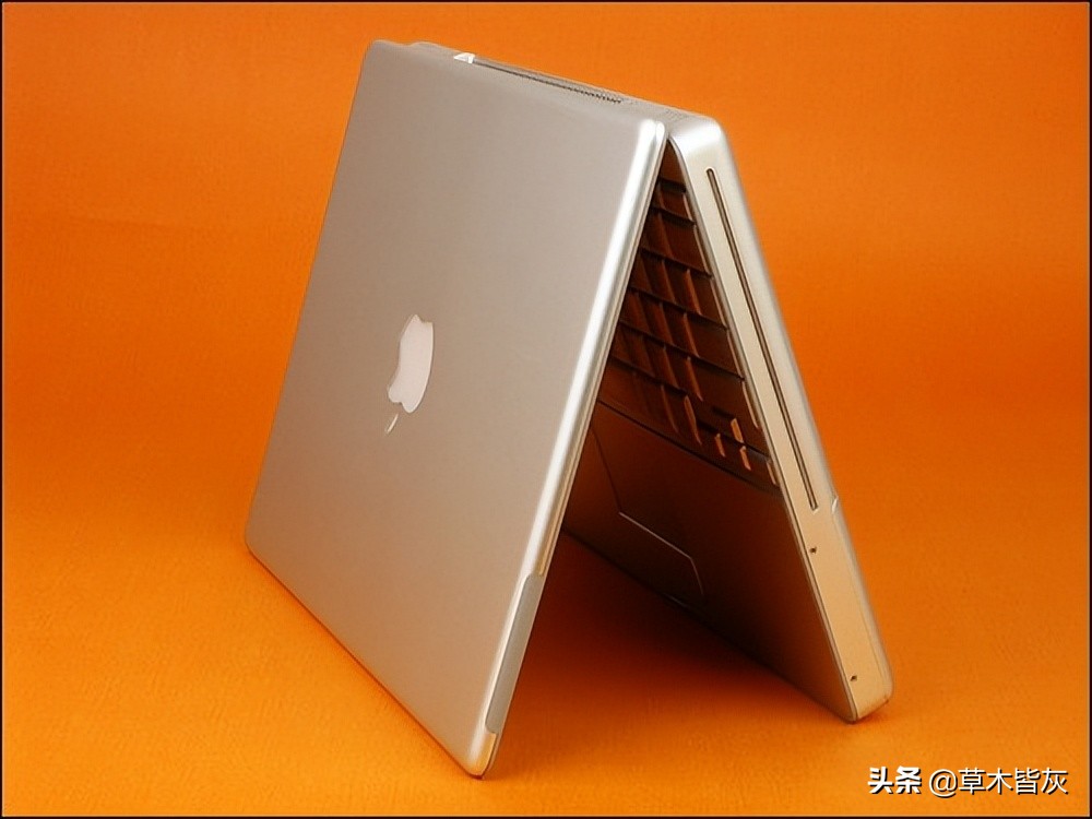 苹果macbook系列总共有几款,macbook进化史2020-2021