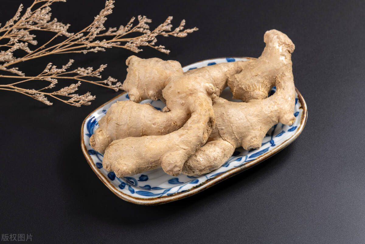 生姜发散风寒,生姜发散阳气