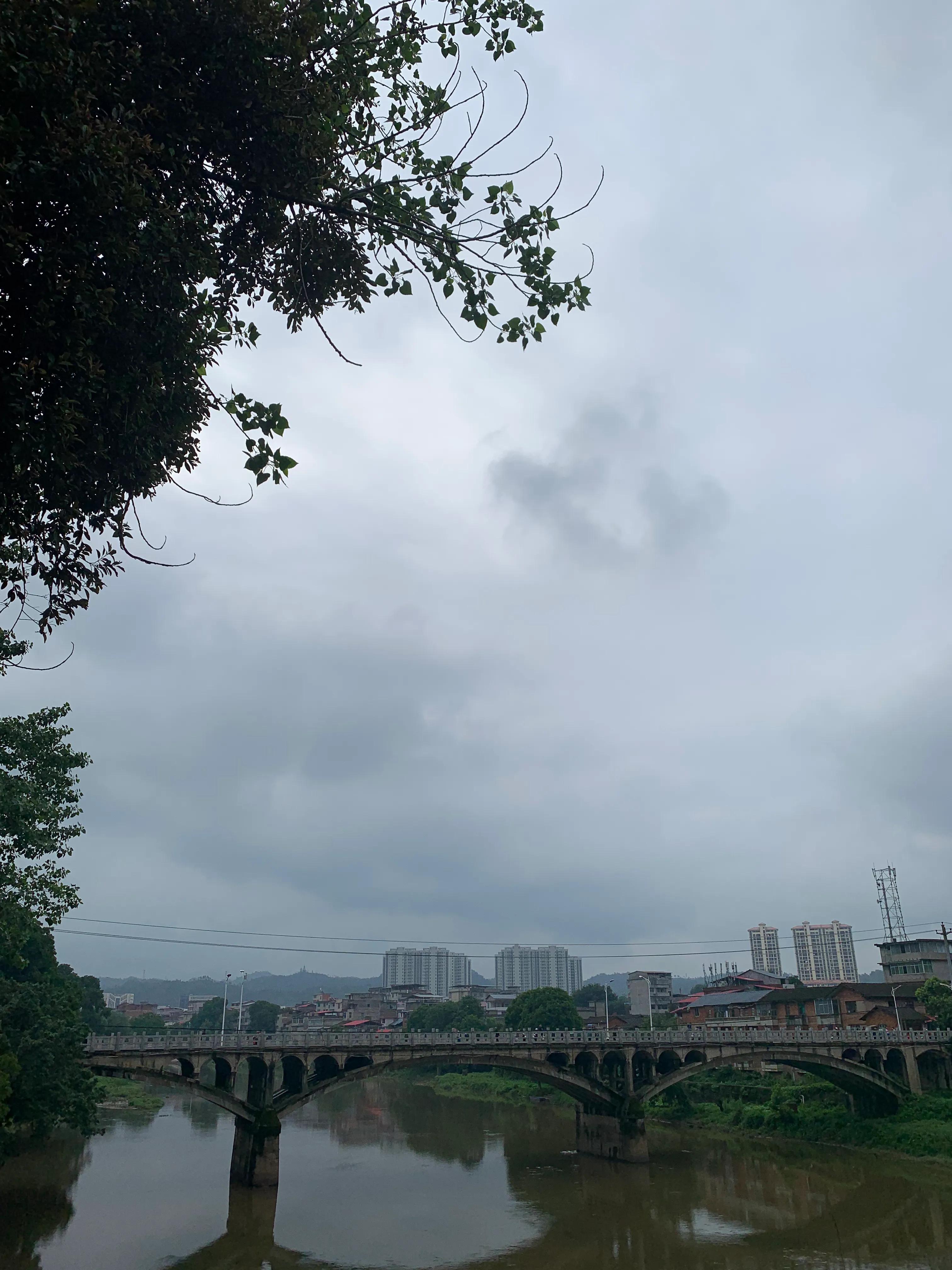 童年趣事七律,童年趣事美好的回忆