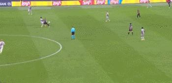 欧洲杯梅西c罗对决,梅西与c罗欧冠5次交锋