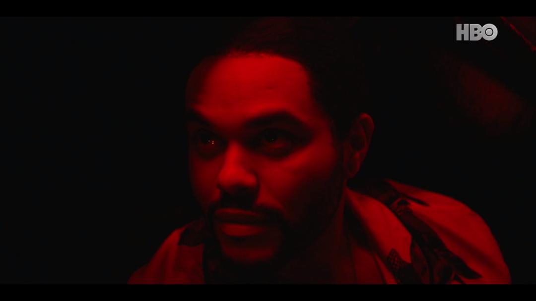 她这一脱，喜提史上最烂