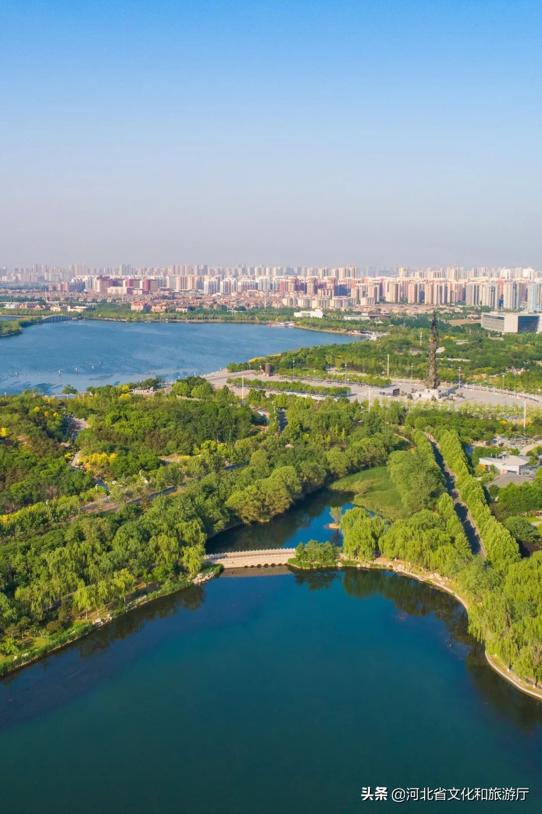 海鲜、瓷器与钢铁……被低估的“河北第一城”，到底有多猛？