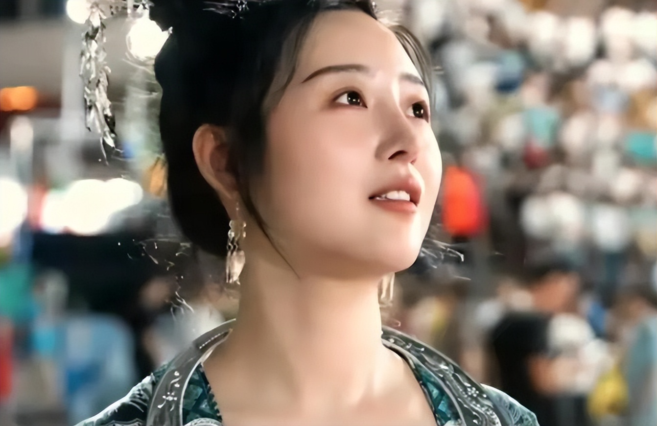 中国十大最漂亮的足球宝贝,盘点中国15位最美足球宝贝