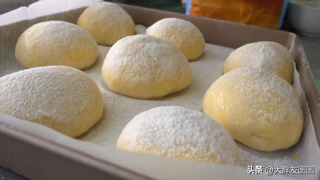 咸蛋黄肉松盒子做法,咸蛋黄肉松馅的制作方法