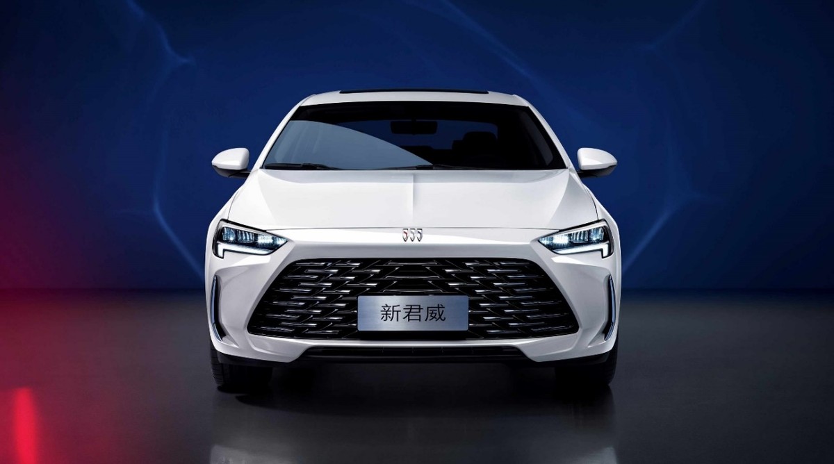 别克新君威值得等待吗,别克新君威用车感受