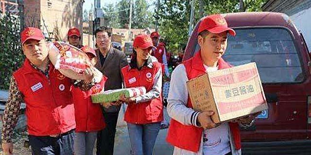 小腿巨粗的女孩,河南女子患病腿粗如大象