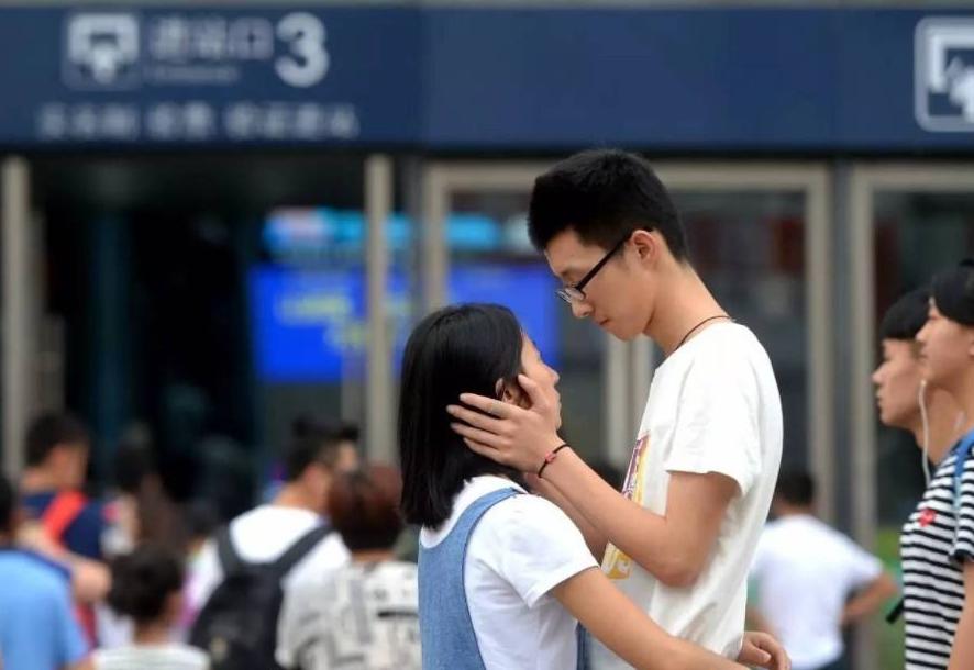 男生理想女友身高排行榜,男生眼中最佳女友身高是多少