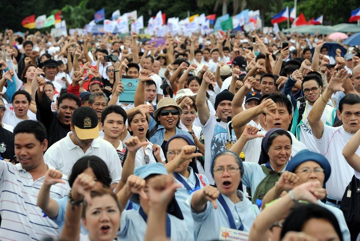 2021年，菲律宾空姐与十一名男性狂欢后离奇死亡，真相到底是什么