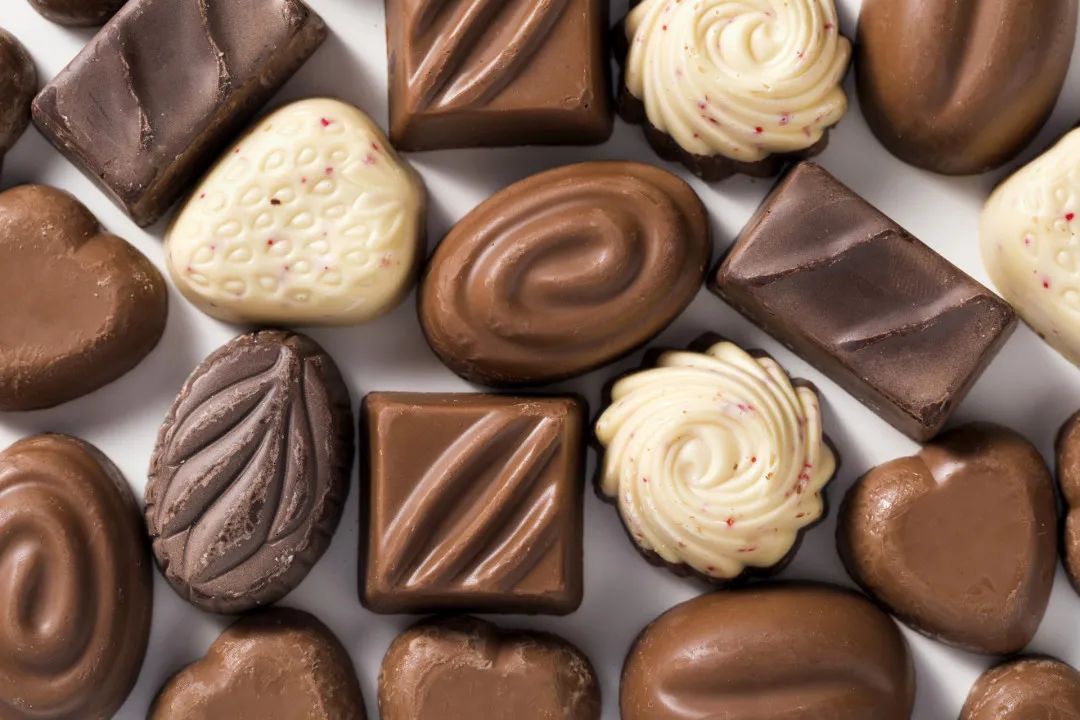 情人节送巧克力代表什么意思,在日本情人节送巧克力