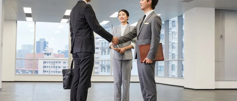 怎样克服跟陌生人说话紧张情绪,沟通时怎么避免情绪化