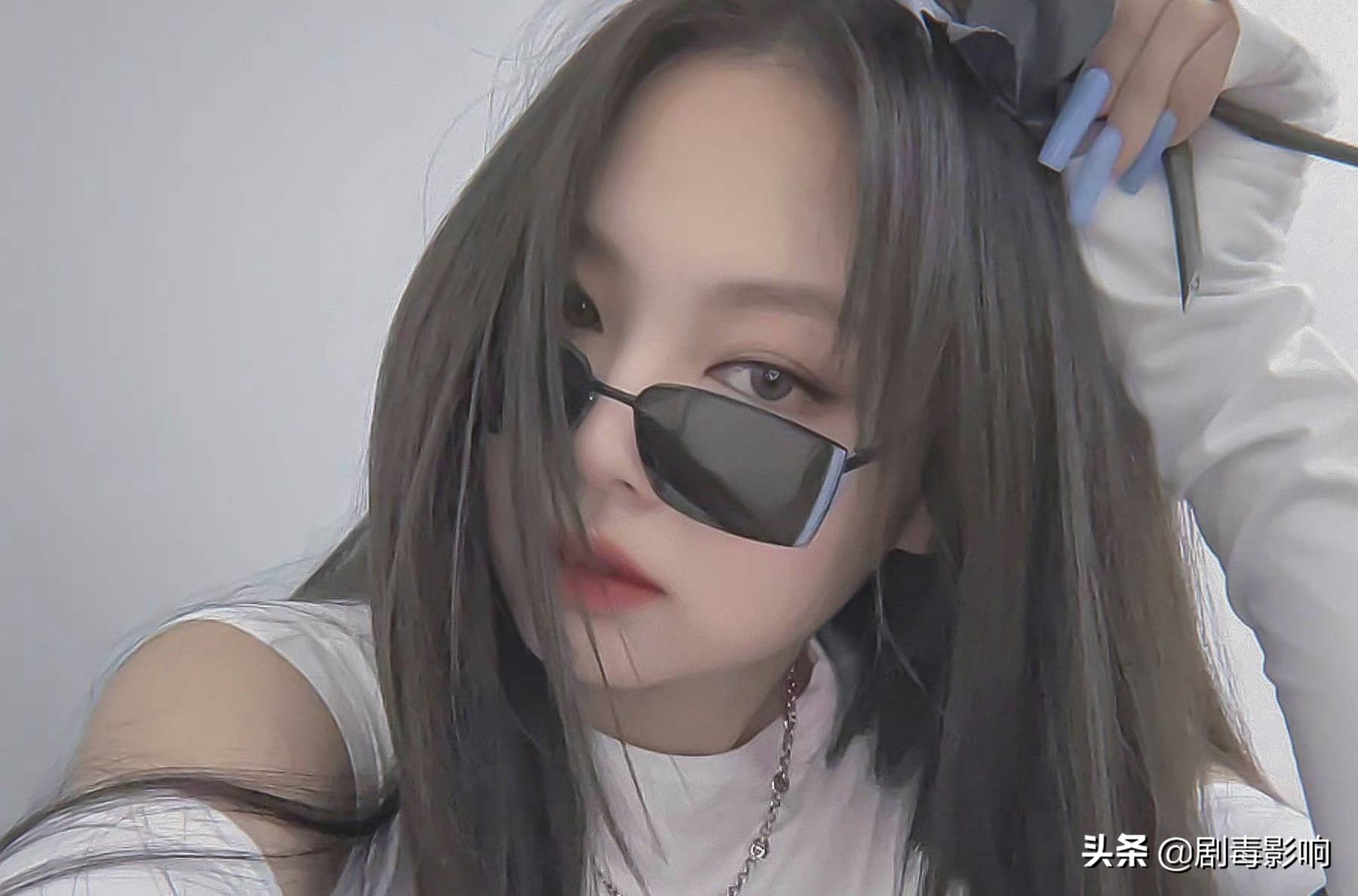 jennie郑秀晶舞台对比,郑秀妍jennie郑秀晶